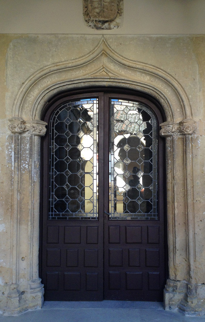 Restauración Vidriera Puerta El Parral